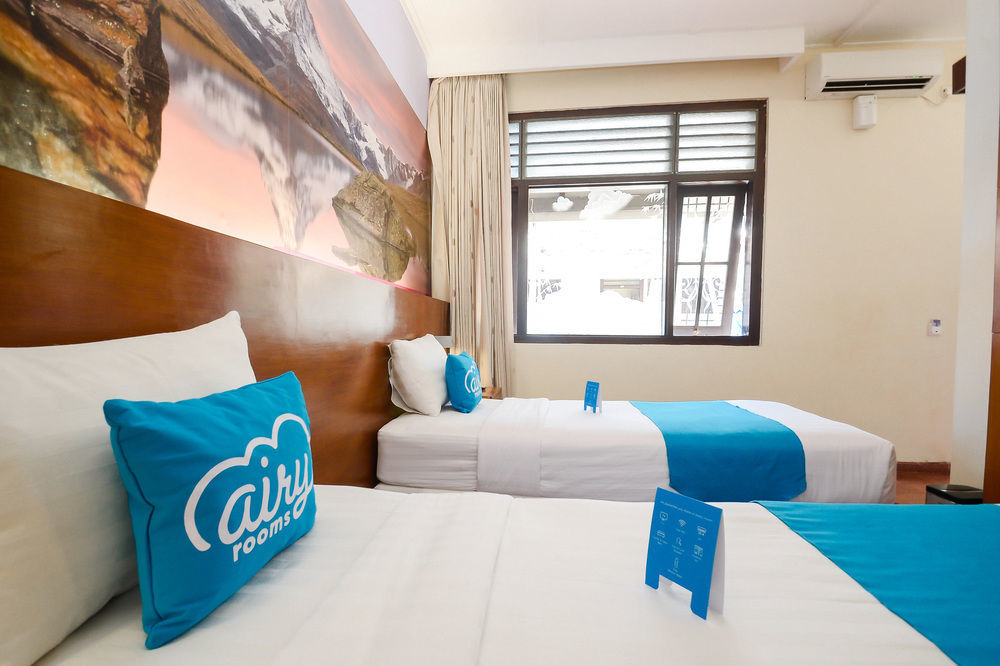 Lovender Guesthouse Malang Exterior photo