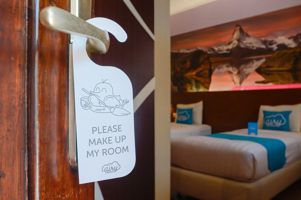 Lovender Guesthouse Malang Exterior photo